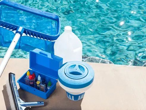 Pool-cleaning-service-cleartecpools